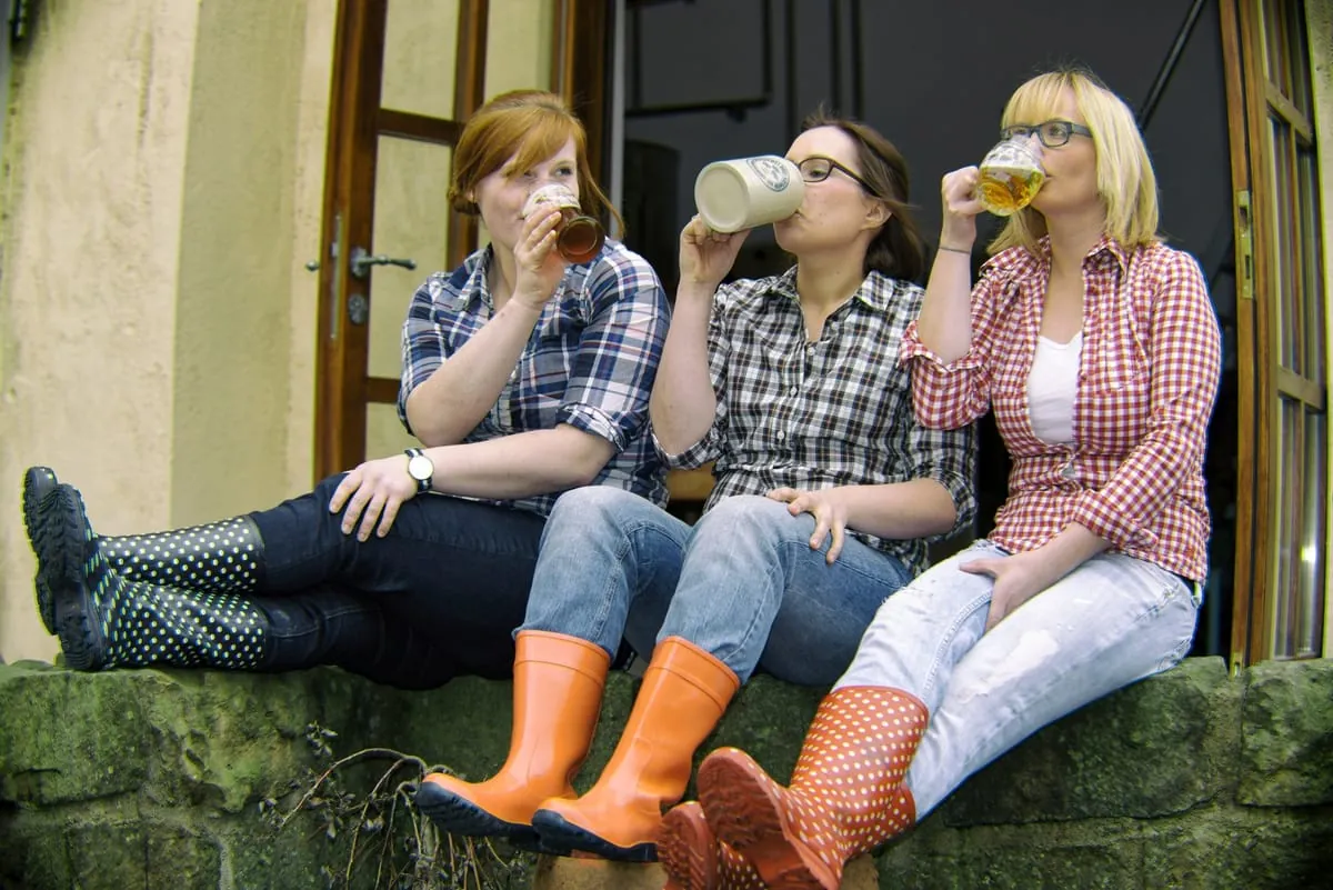 Bier als Frauengetränk etabliert