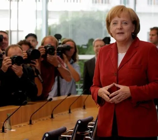 Merkel sieht keine Notwendigkeit für Mindestlöhne in der Zeitarbeit