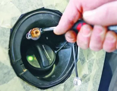 Anschwung durch Treibstoffwechsel