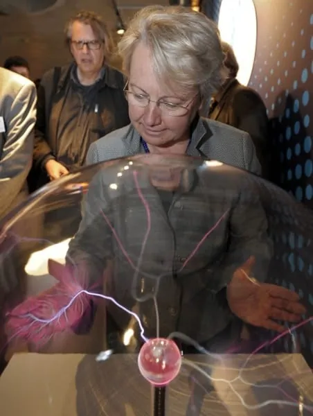 Bundesregierung für mehr Stipendien an Berufstätige