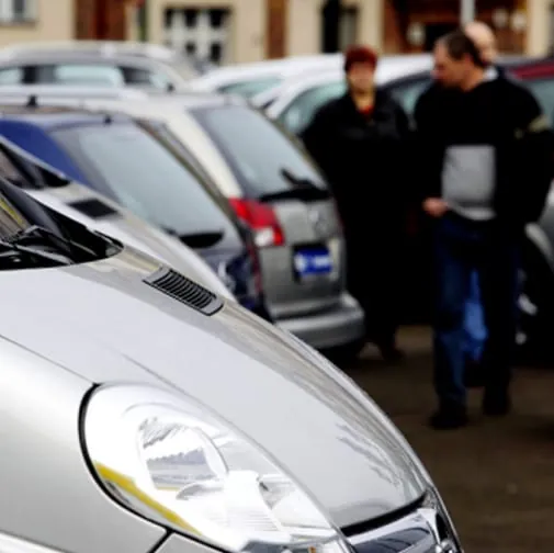 Autoverkäufe brechen trotz Abwrackprämie ein