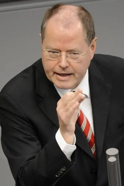 "Regierung musste ohne Drehbuch handeln"