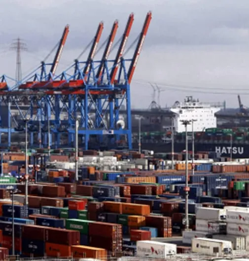 Bundesregierung erwartet wirtschaftlichen Einbruch