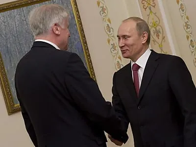 Bayerns Ministerpräsident vom russischen Regierungschef empfangen