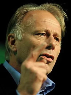 Trittin lehnt Einbeziehung der Energiekonzerne ab