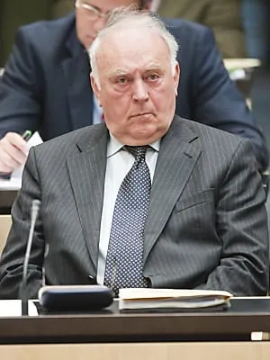 Sachsen-Anhalts Ministerpräsident Böhmer im Bundesrat verabschiedet