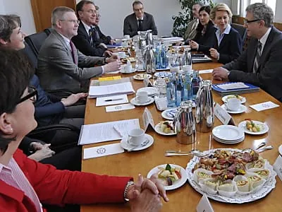 Frist für Bildungspaket wird bis 30. Juni verlängert