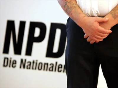 Zentralrat der Juden dringt auf NPD-Verbot