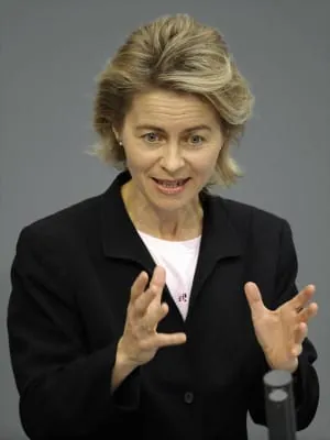 Von der Leyen mahnt zu Initiativen beim Bildungspaket
