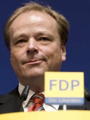 Niebel rügt Westerwelles Kritiker und stützt Rösler