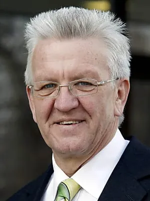 Kretschmann will weniger Autos