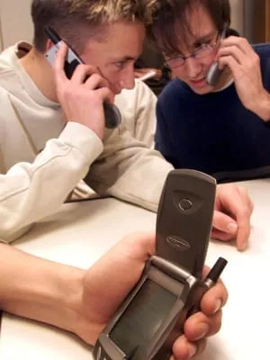 Junge Liberale kritisieren Handy-Speicherung von Bewegungsprofilen