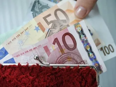 Verbraucher bekommen die anziehenden Preise zu spüren