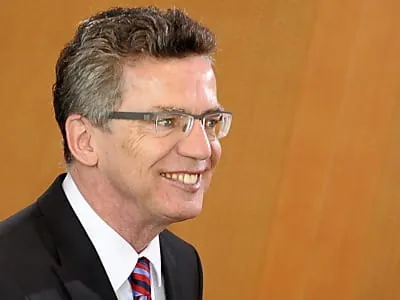 De Maizière präsentiert Eckpunkte der Bundeswehrreform im Mai