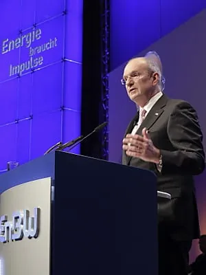 EnBW-Chef Villis erwartet Stromausfälle im Sommer