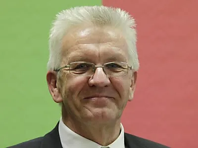 Grüne und SPD stimmen Koalitionsvertrag zu