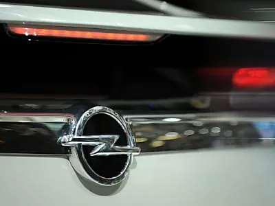 Opel-Chef Stracke rechnet für 2012 mit deutlichen Gewinnen