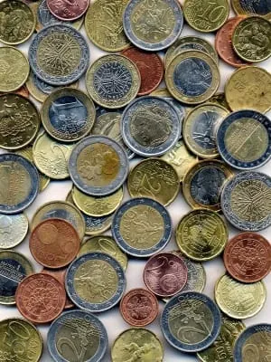 Chefvolkswirt der Deutschen Bank warnt vor Scheitern des Euro