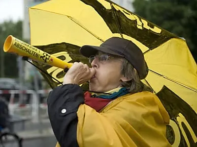 Tausende bei Mahnwachen gegen Atomenergie