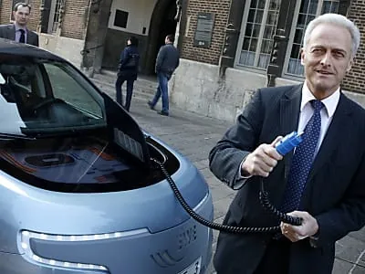 Ramsauer lehnt Kaufprämien für Elektroautos ab