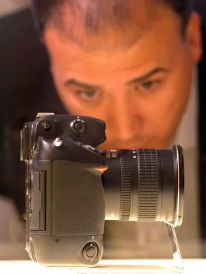 Bericht: Lieferengpässe im deutschen Handel wegen Japan