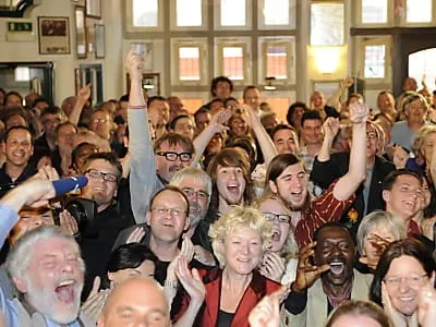 Rot-Grün kann in Bremen wohl weiter regieren