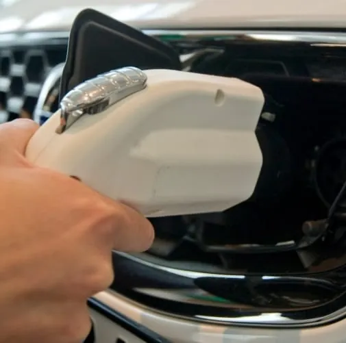 Akzeptanz von Elektroautos steigt stark