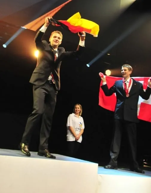 Bayerischer Schreiner gewinnt Gold bei den WorldSkills2011