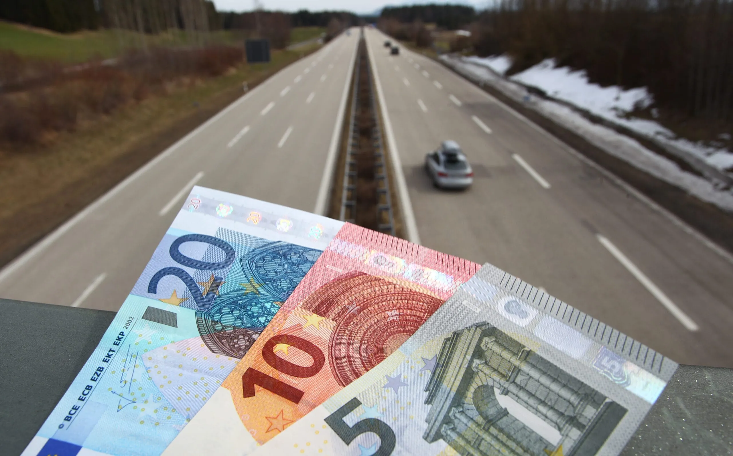 Bundestag verabschiedet Pkw-Maut