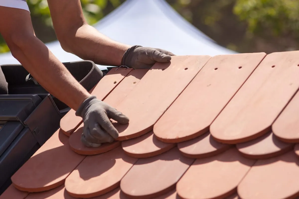 Schäden am Dach: Vorsicht Betrüger unterwegs