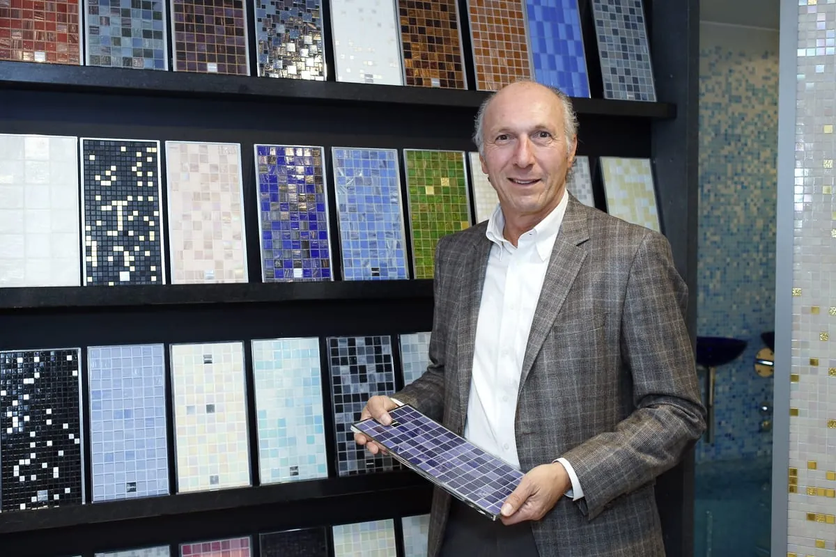 Baugewerbe fordert Meisterbrief für Fliesenleger