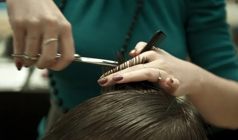 Friseurverband beklagt Konkurrenz durch Kleinstbetriebe