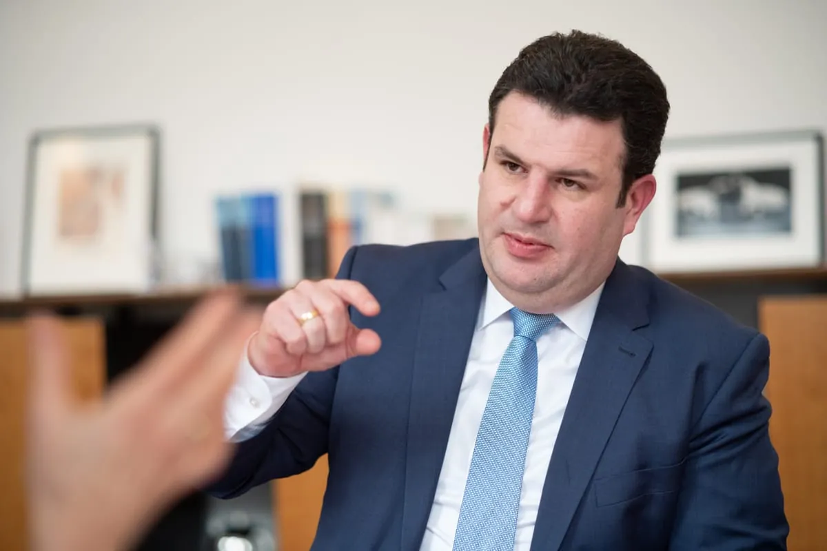 Hubertus Heil: "Wir wollen keine Zuwanderung in die Sozialsysteme"