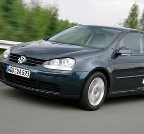 Pkw-Markt trotz leichter Besserung mit Bremsspuren