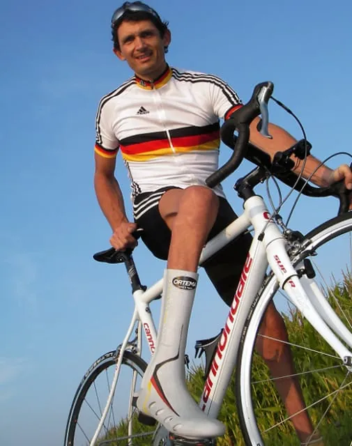 Michael Teuber radelt mit Wunderschuh zu Silber