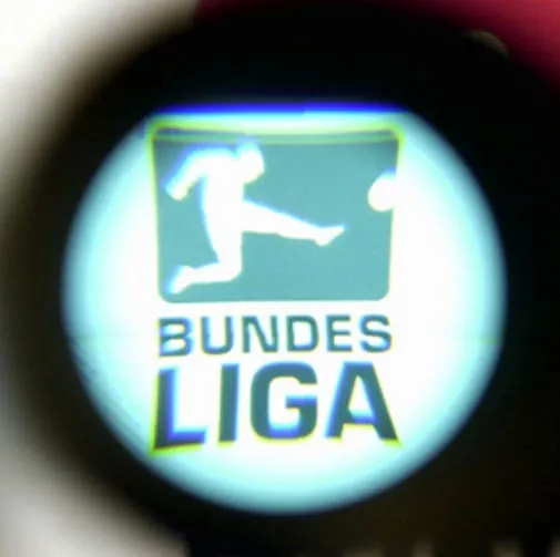 Von Prinzen, Blauhelmen und einem Popstar, der die Liga sabotiert