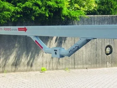 Schranke öffnet ohne Pförtner