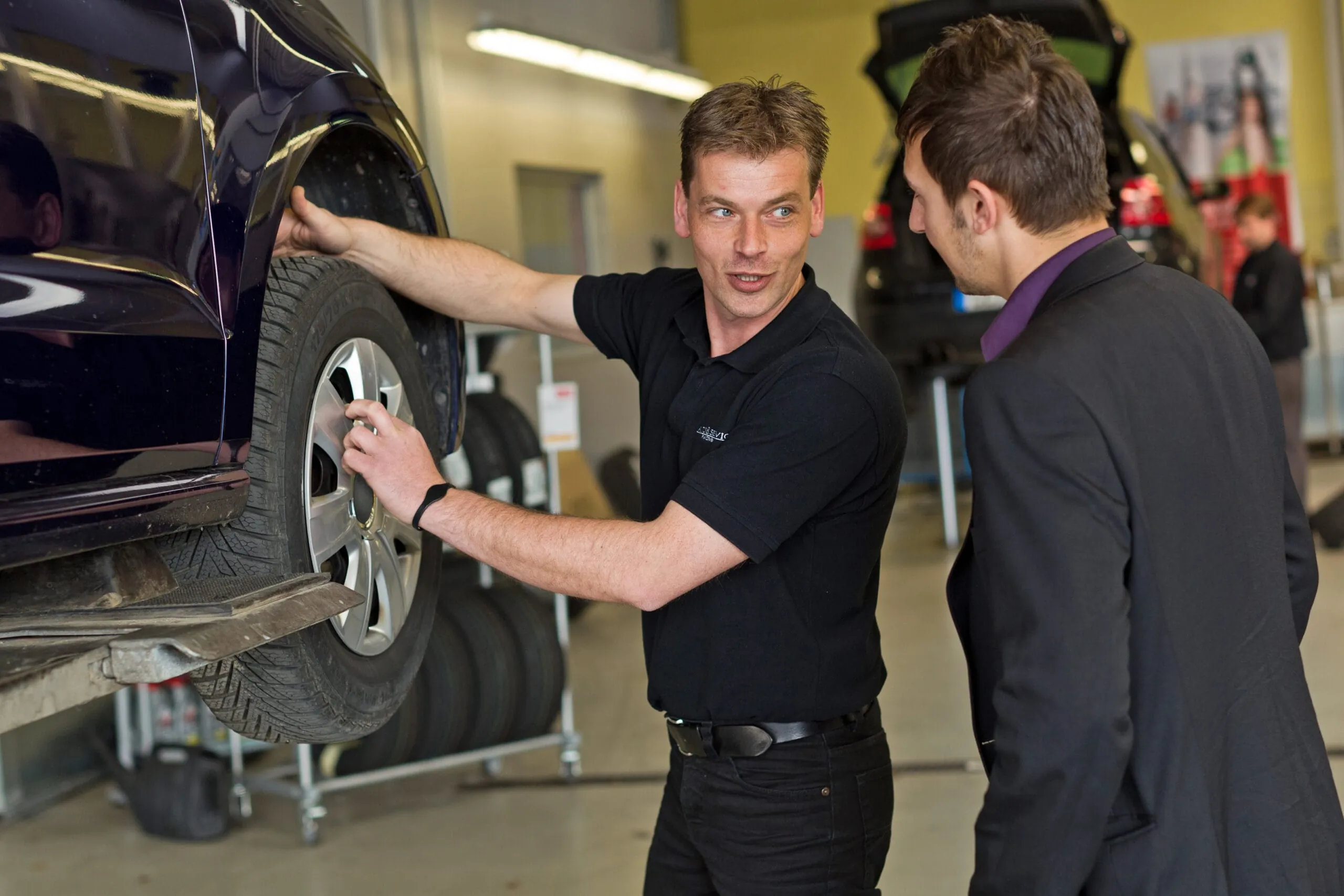 Sommerreifen: Räderwechsel in Werkstatt anmelden