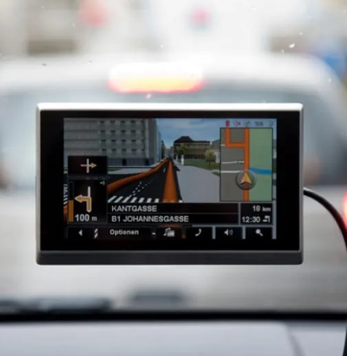 Navigationsgeräte-Test: Billig kann besser sein