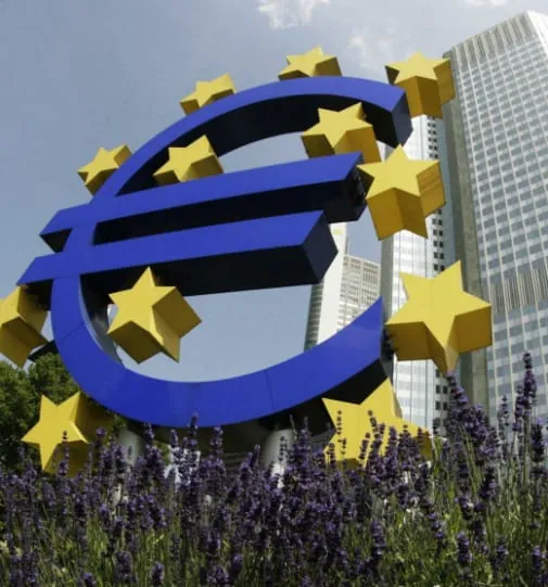 EZB bestätigt Leitzins auf historischem Tiefstand