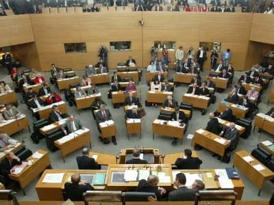 Schlagabtausch im Stuttgarter Landtag