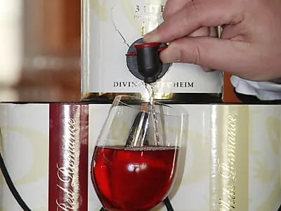 Wirbel um den "Tütenwein"