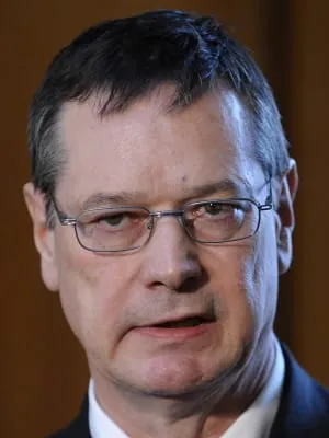 Wehrbeauftragter fordert besser geschützte Fahrzeuge in Afghanistan