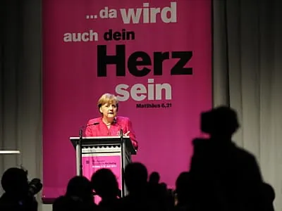 Merkel ruft zur religiösen Toleranz auf