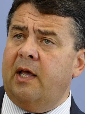 Gabriel will mit Merkel über Atomausstieg verhandeln