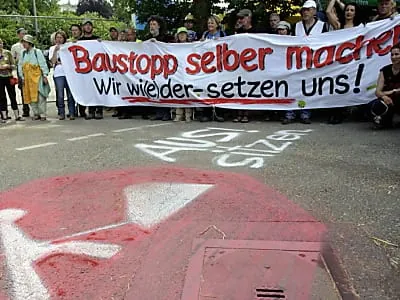 Stuttgarter Gemeinderat weist Bürgerbegehren zu "Stuttgart 21" ab