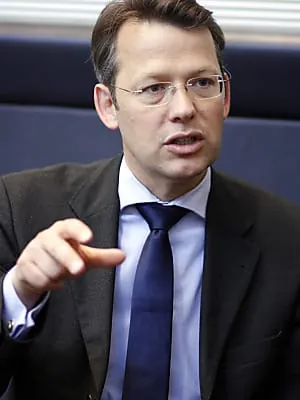 Fricke: Über Griechenland-Hilfe muss der Bundestag entscheiden