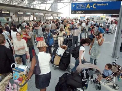 Zeitung: EU rüffelt Durchsetzung der Fluggastrechte