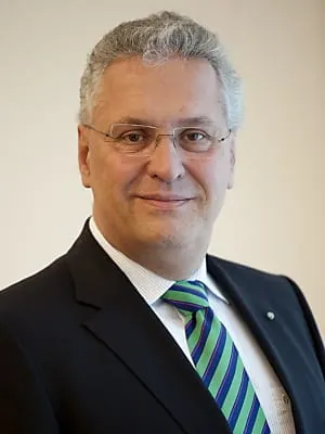 Herrmann will Grüne als politischen Gegner "konsequent angehen"