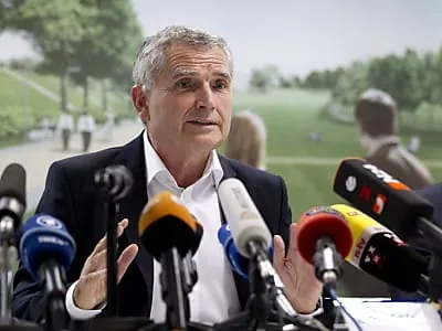 "Stuttgart 21": Kritik von Gegnern und Befürwortern an Grün-Rot